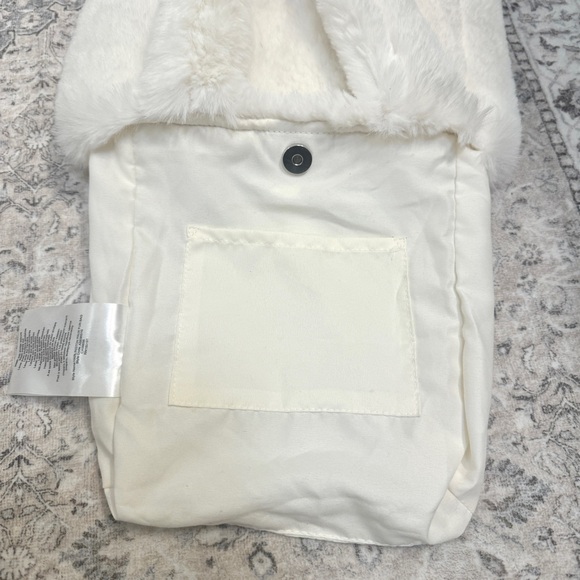 ASOS Threadbare Harlington Faux Fur Bag - Picture 9 of 12